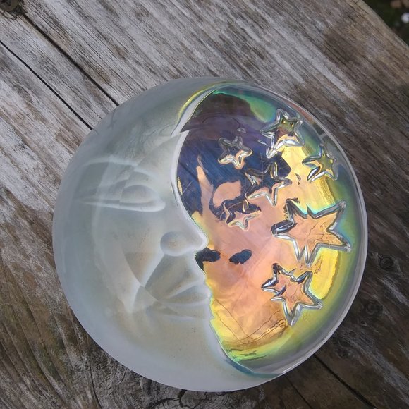 art glass paper weight Man in the moon with stars iridescent qualities - Picture 10 of 14